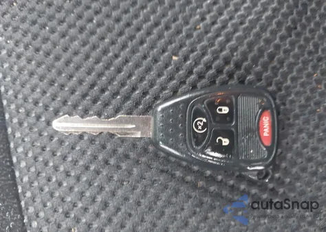 2017 Jeep Compass Latitude Fwd z USA, uszkodzony, nr VIN 1C4NJCEB0HD182687